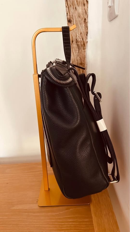 Radley Pear Gardens Faux Croc Medium Zip top Backpack in Ink Blue RRP£239 image 9