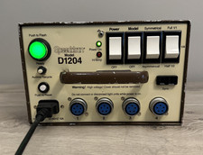 Speedotron Model 1204 Line Studio Strobe Power Pack Supply 1200 WS