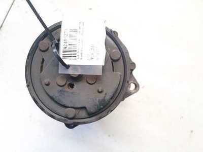 Volkswagen Golf 2001 AC AIR Compressor Pump used, Genuine #2405273-64