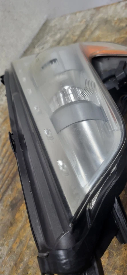 Faro Nissan 370Z 2009-2017 lado del pasajero usado LED OEM *DC9366 Foto 3 de 4