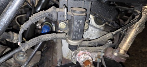 Volkswagen Passat 1998 Electrical selenoid (Electromagnetic soleno #2760946-81