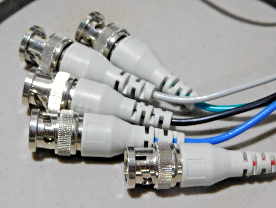 6 ft 5 BNC Male to Super VGA HD15 Female Cable - Black - Image 3 of 3