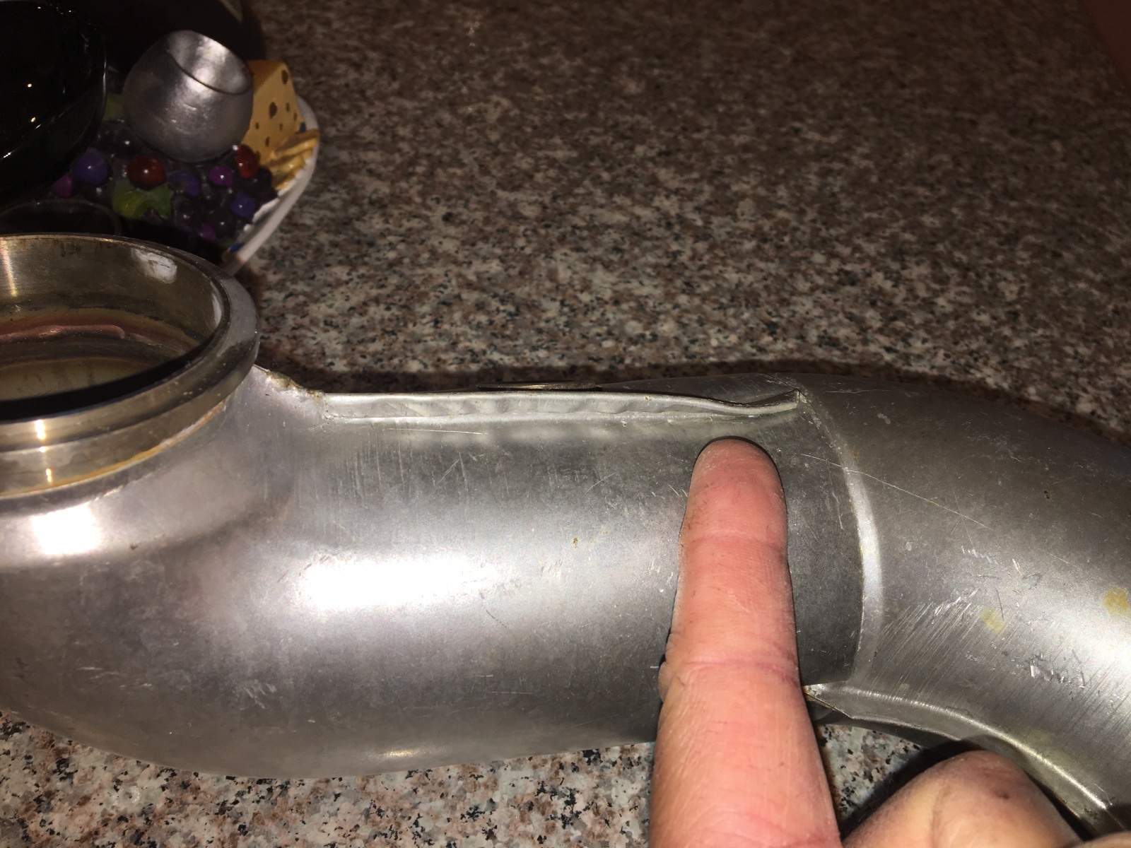 91 BENTLEY TURBO R SEDAN TURBOCHARGER UP PIPE ASSY UE72455. NOS READ!