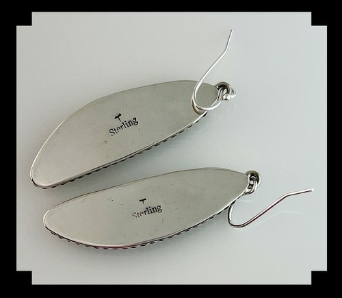 Sterling and White Buffalo Earrings - 第 5/5 張圖片