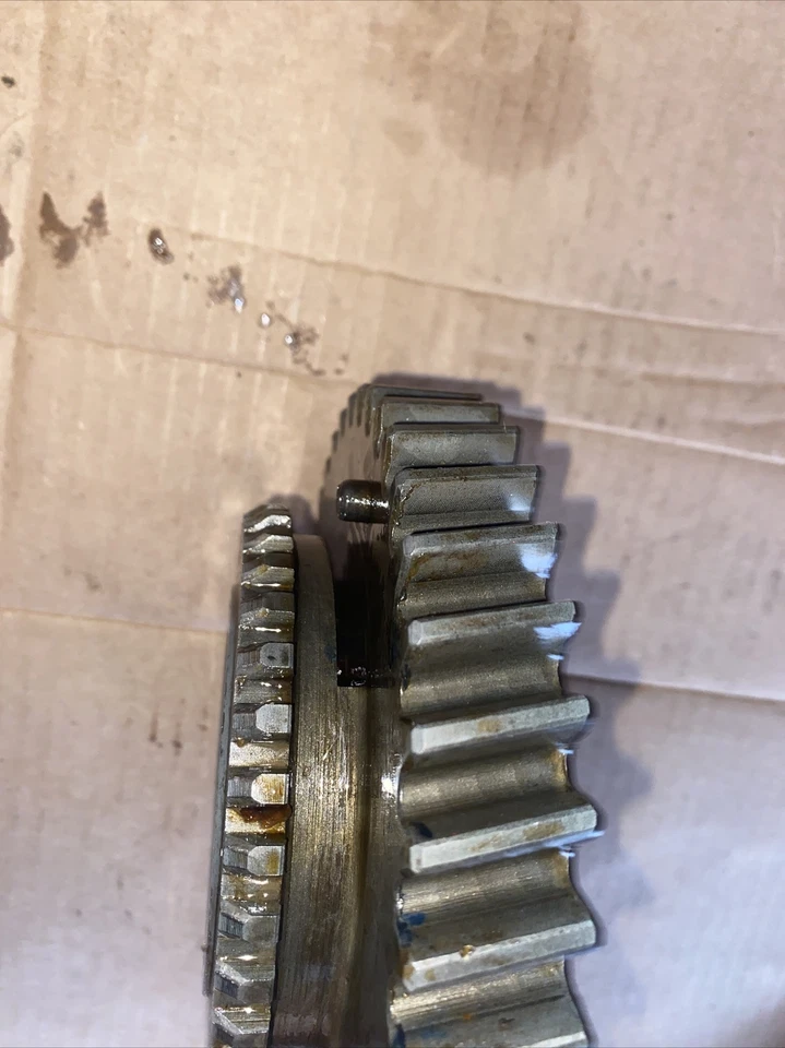 EARLY GM MUNCIE SM465 4 SP. TRANSMISIÓN 39 DIENTES PRIMERA MARCHA "GRANNY" C10 K10 K20 Foto 4 de 4