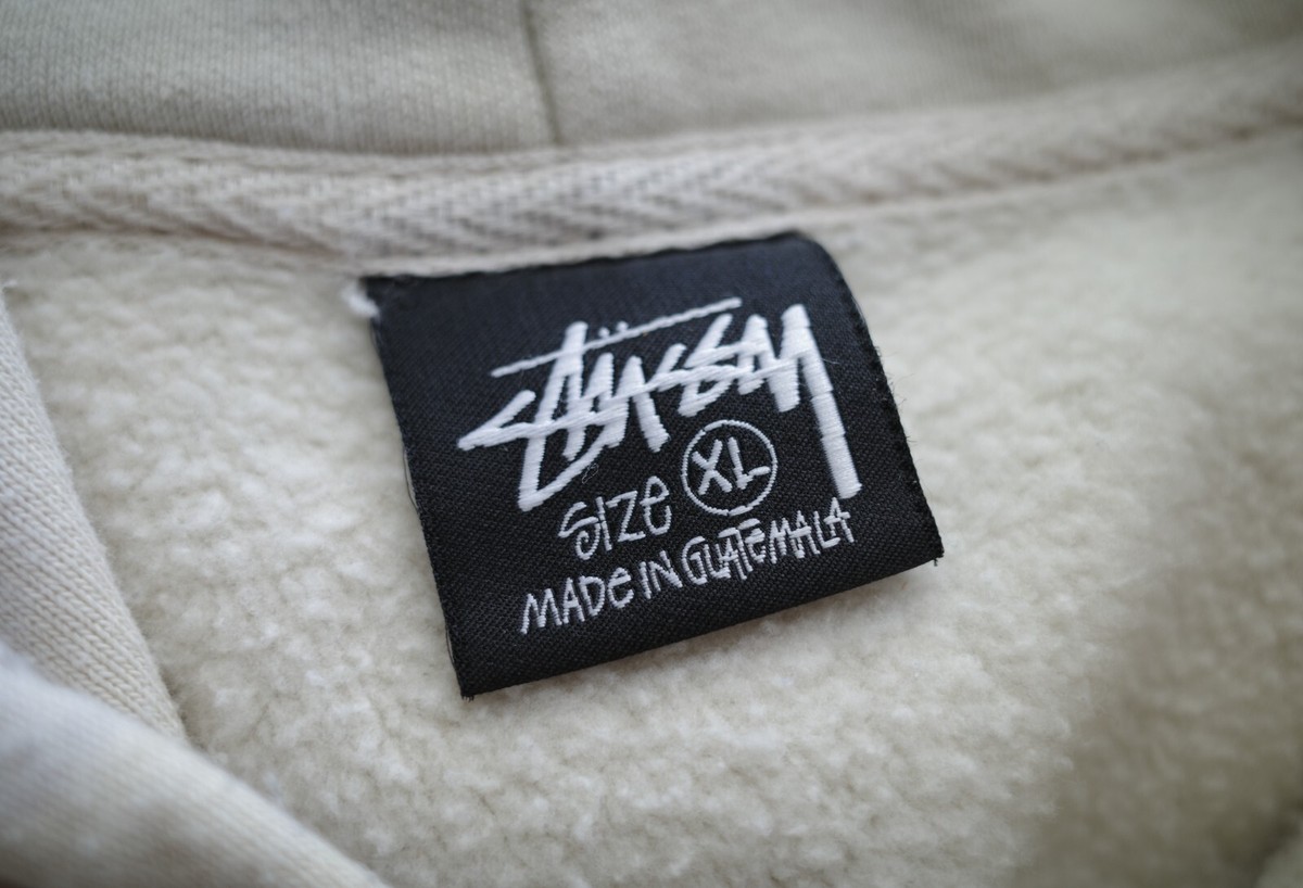 Stussy Back Hood Appliqué White Pullover Hoodie Men's Size XL EUC