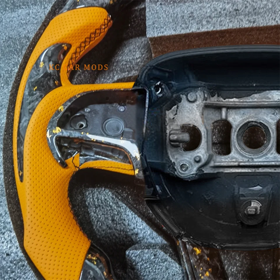 Forged carbon fiber orange leather Steering Wheel for 2015-2020 Dodge Challenger Foto 4 de 4