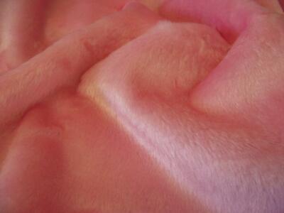 SHORT PLUSH Care Bear Kunstfell Stoff - BLOSSOM PINK