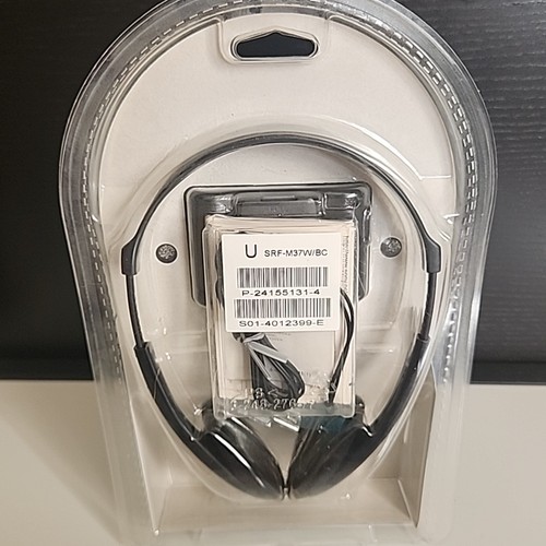 Sony SRF-M37W FM/AM Stereo Walkman Radio Unopened New - Free Shipping! - Picture 5 of 10