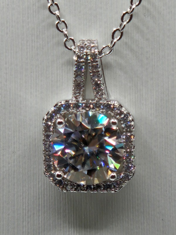 925 Sterling Silver Moissanite 2ct Halo Pendant Necklace Adjustable Chain New