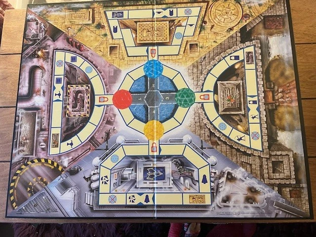 Vintage Crystal Maze 1990s The Time Travel Adventure Board Game 100% Complete - Image 3 of 4