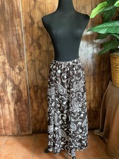 Women  s Maxi Skirt elastic waist band size: S-M Brown With White Patterns