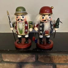 Two Chubby Nutcrackers 6” Greenbrier International