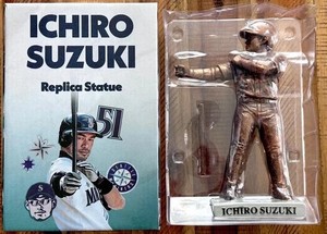 Ichiro Statue | eBay