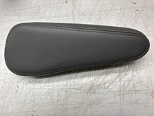 03-06 Honda Element Driver Left Front Seat Armrest Pad Gray Vinyl Oem 03-06 Honda Element Driver Left Front Seat Armrest Pad Gray Vinyl Oem
