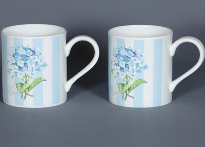 2 ROY KIRKHAM BLUE HYDRANGEA ON STRIPES Fine Bone China POP Mugs               