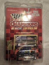 Racing Champions Jeff Gordon Nascar Diecast 1/64 24 Dupont 1996 w/PROTECTO PAK