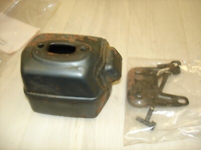 Husqvarna 154se muffler READ AD  year 1984   chainsaw part Bin 743