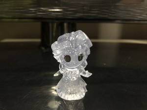 Elsa Glitter Ooshie Limited Edition 