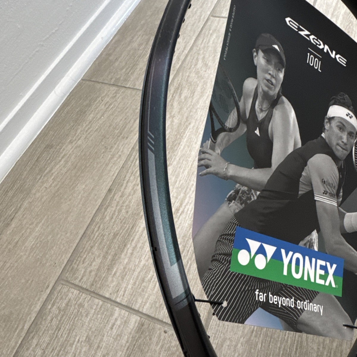 Yonex Ezone 100L 4 1/4 New Last Pieces Black | eBay