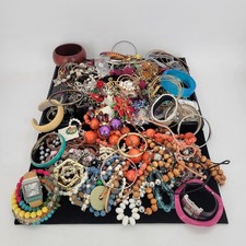 6 LB Vintage to Modern Jewelry Lot Necklaces Bracelets Earrings Estate Lot