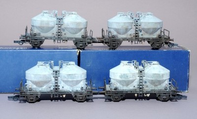 Piko 6433/010, 4 x Zementsilowagen Uce, Ep.IV, DR, H0, OVP, gesupert, gealtert
