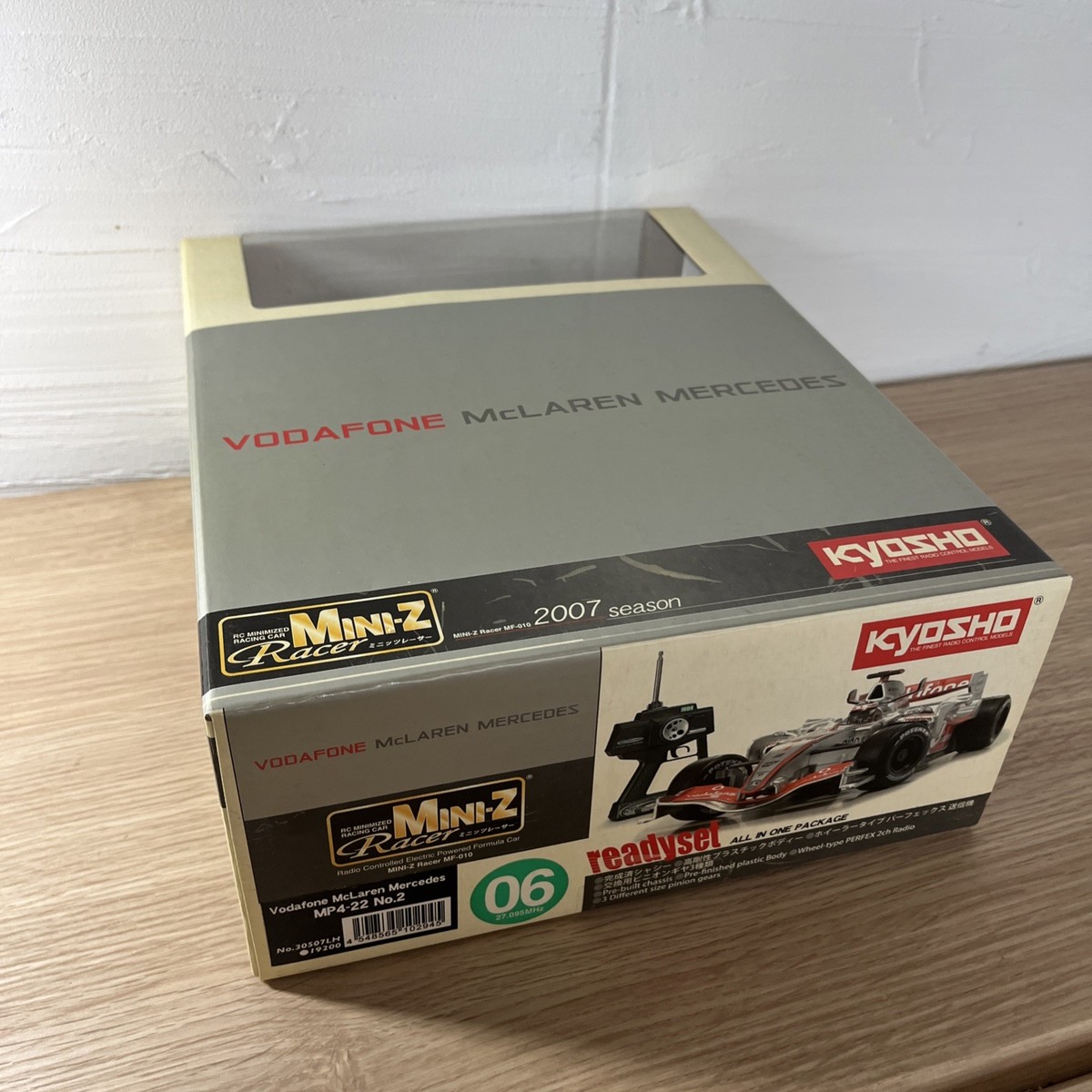 Very Rare Kyosho MINI-Z Racer Formula1 Vodafone Mclaren Mercedes