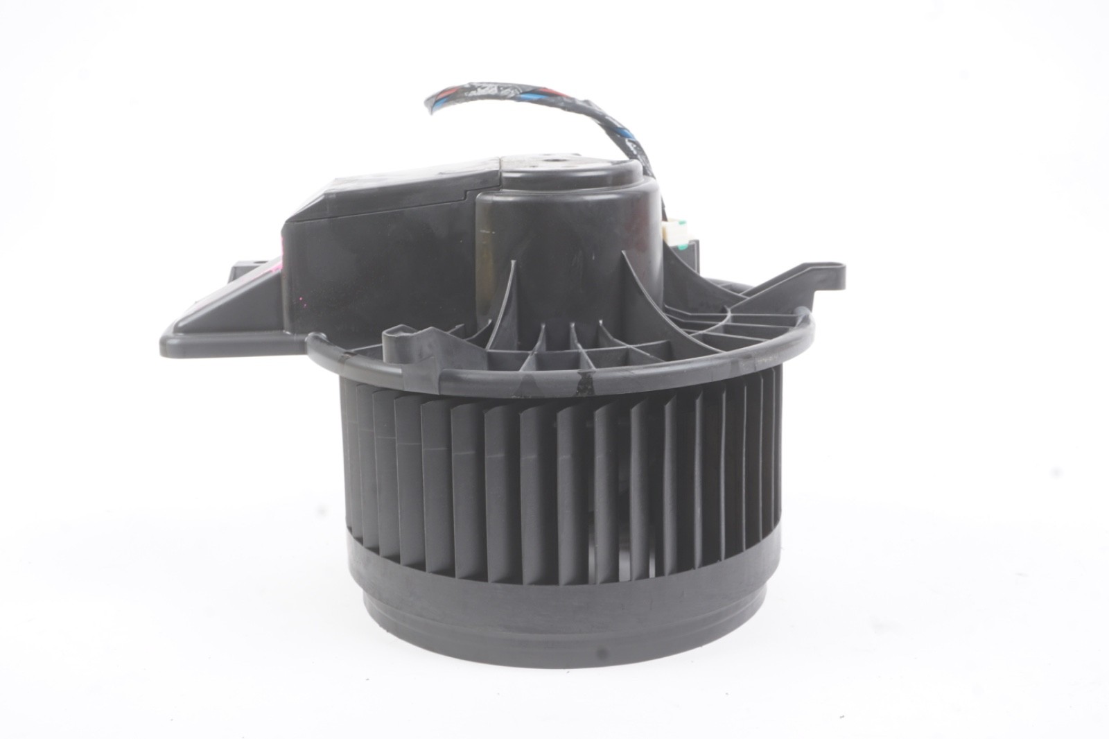 2014 - 2020 Maserati Ghibli M157 AC A/C Heater Blower Motor Fan OEM