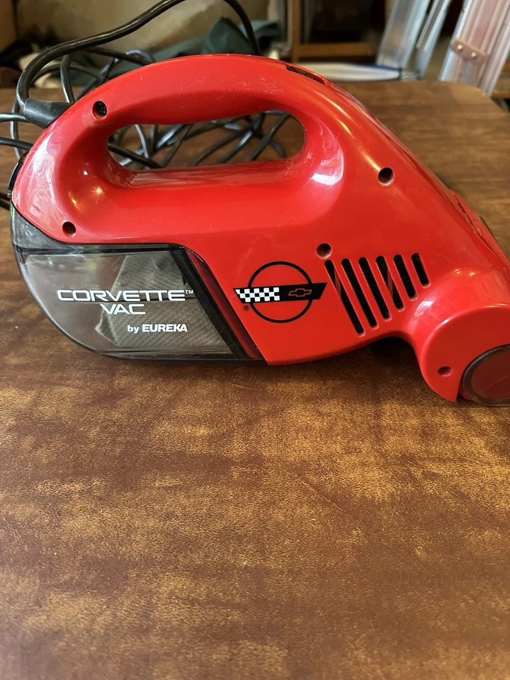 Eureka Corvette Vac Model 52 Red Hand Held Car House Vacuum 25 Foot Cord - Image 3 of 4