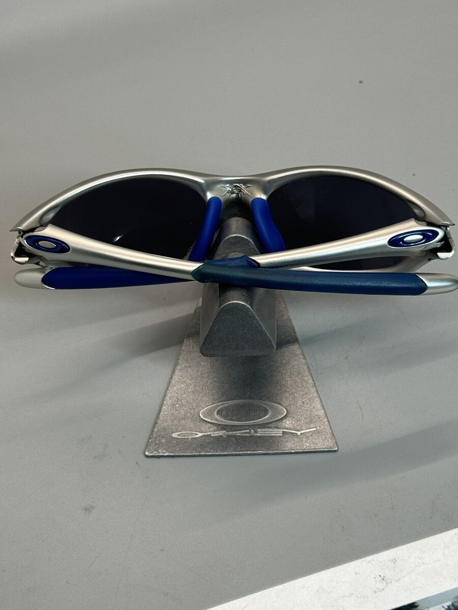 Oakley Jury Distressed Silver / Ice Iridum 004045-03 | eBay Oakley Jury Distressed Silver / Ice Iridum 004045-03 | eBay