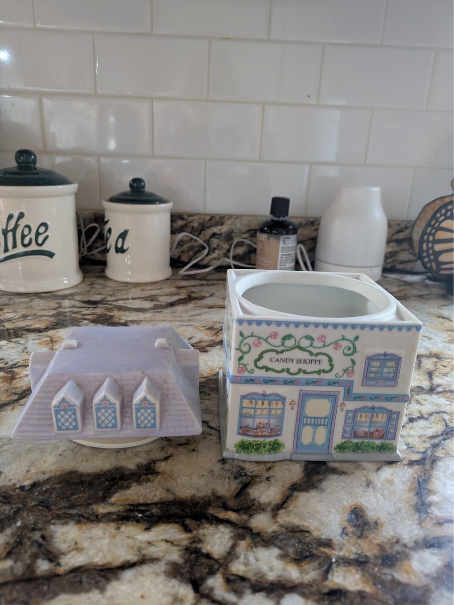 1993 Lenox Spice Village Candy Shoppe Canister With Lid And Seal