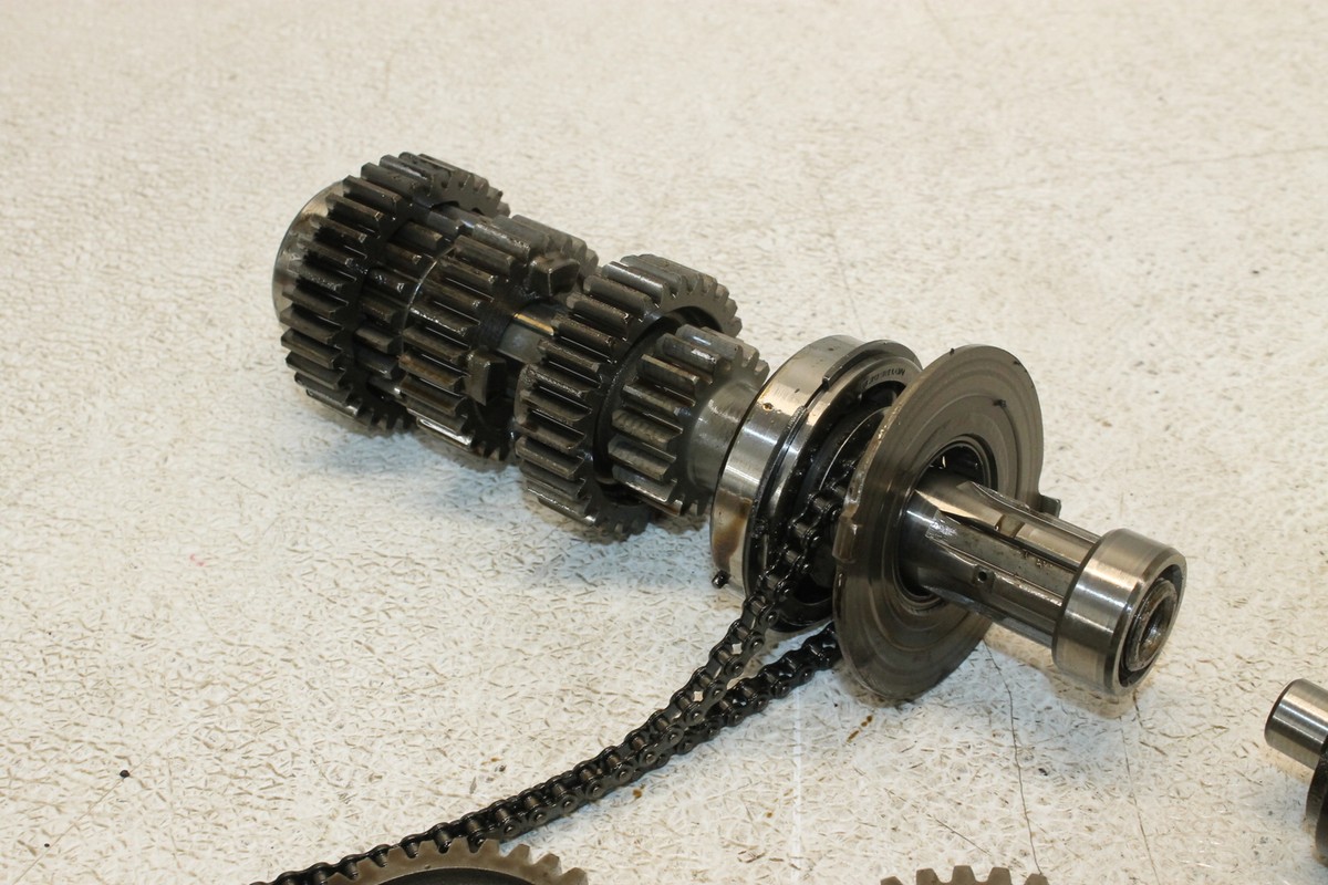 82-83 YAMAHA MAXIM 750 XJ750 ENGINE MOTOR TRANSMISSION TRANNY