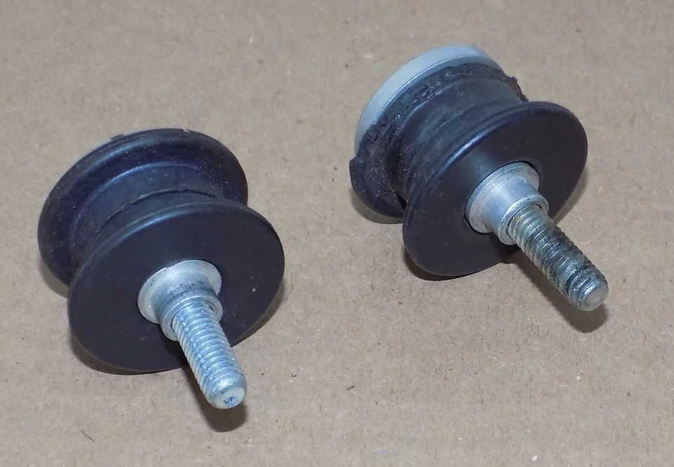 Pernos de montaje de silenciador de escape herrajes Ducati ST4S ST4 ST2 Monster 695 800 900 S4 Foto 2 de 3