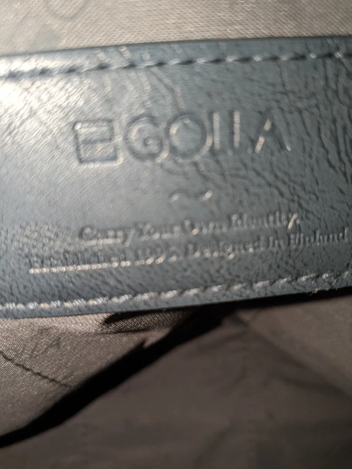 Golla Niles Laptop Messenger Bag. For 13" devices. Leather pre-owned beautiful - Imagem 4 de 4