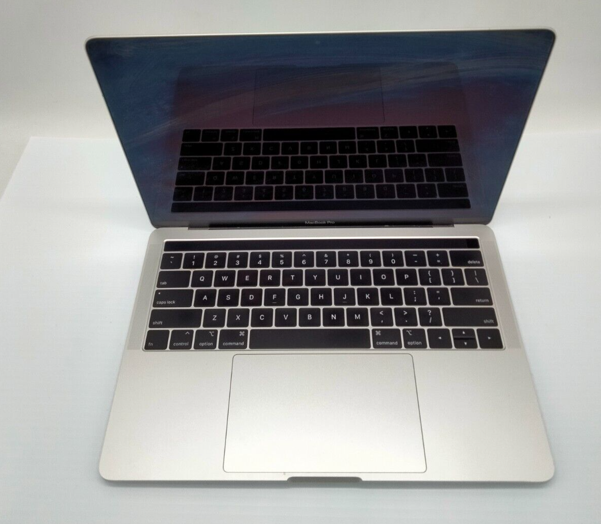 Apple Macbook Pro A2159 EMC 3301 13
