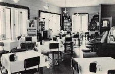 Old Town Florida Suwannee Gables Restaurant and Motor Court Postcard AA10783