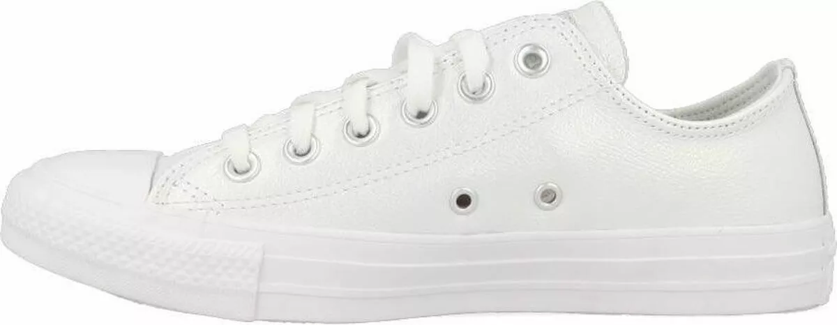 Kids white top leather converse