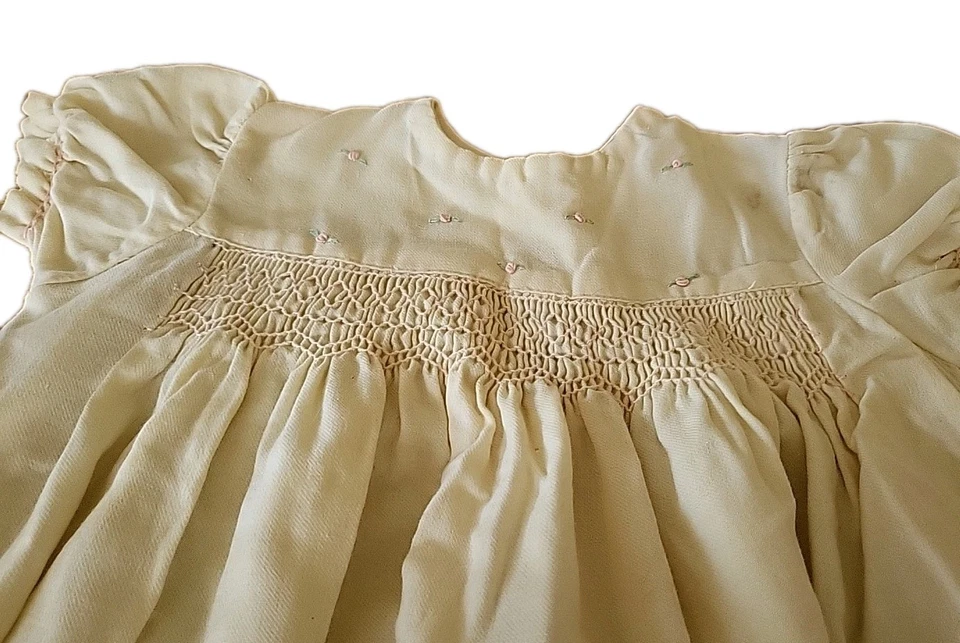 Lot Of 2 Vintage Baby Girl Clothes 0-3 Months Handmade with Embroidery - Image 2 of 4