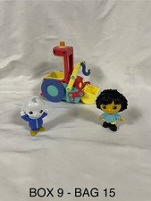 Cbeebies Moon and Me Bumper Roller Vehicle & 2 Figure Playset Toys *Rare* 