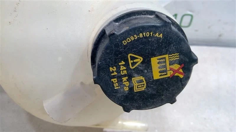 Ford Transit 2015-2019 motor refrigerante reserva fabricante de equipos originales BK2Z8A080B Foto 2 de 4