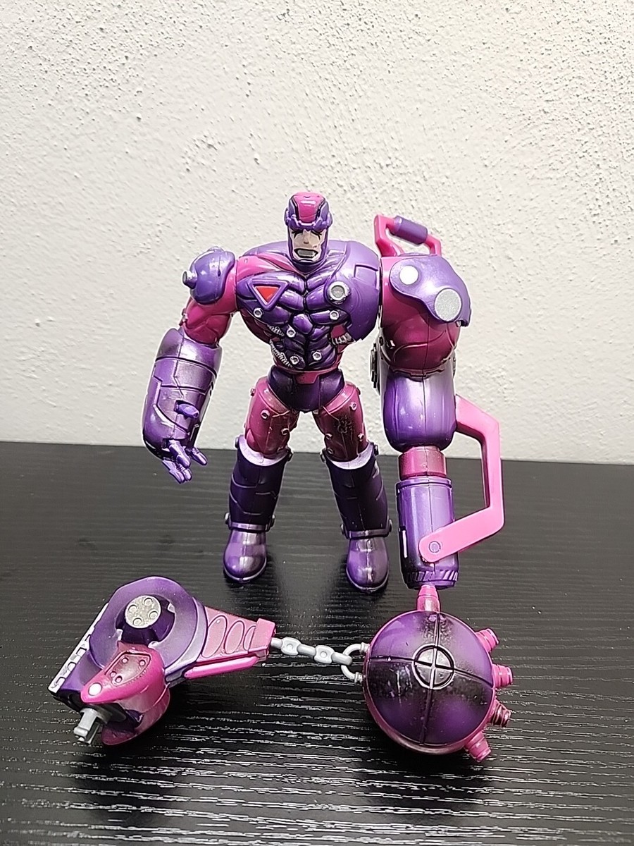 Vintage Marvel X-Men Water Wars Sentinel Test Robot Figure 1997