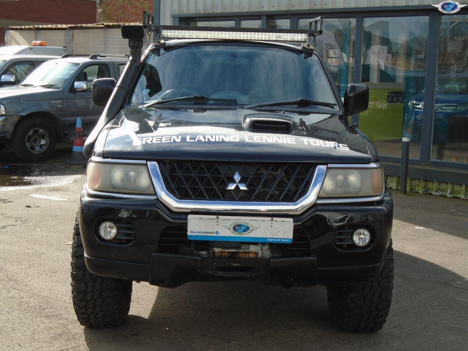 MITSUBISHI SHOGUN SPORT 2.5 TD Warrior Black Manual Diesel 2004 eBay