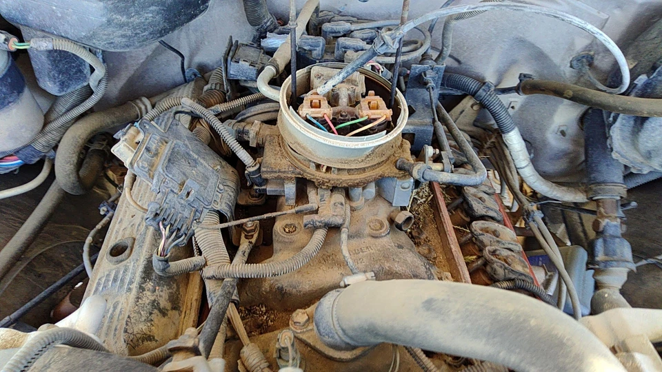 Оригинальный впускной коллектор 1987-1995 Gmc Sierra 2500 5,7 л 10166135 - Изображение 2 из 4