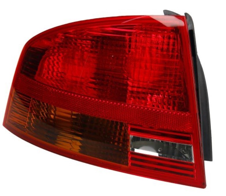 Feu arrière gauche Audi A4 B7 extérieur pour réparer phare cassé berline