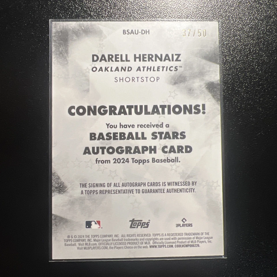 Darell Hernaiz Gold Rookie Autograph 37/50 Super Short Print Topps Update 2024 - Image 2 of 3