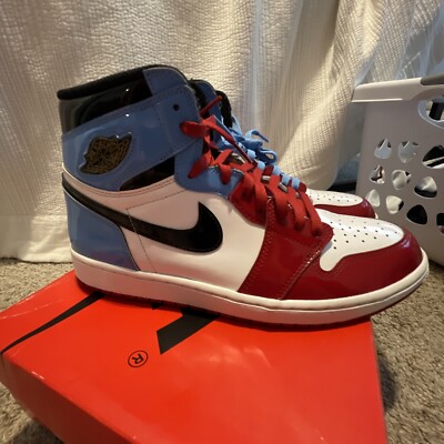 Air Jordan 1 Retro High OG Fearless UNC Chicago Sz 12 Lost And