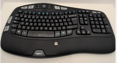 NEW Logitech K350 French Canadian QWERTY Wireless Keyboard w/ Unifying Receiver