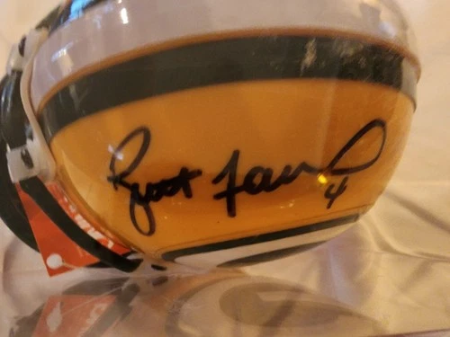 Brett Favre Signed Mini Helmet Green Bay Packers