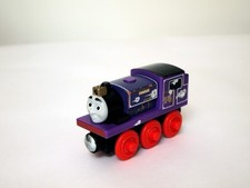 Thomas Wooden Railway Roll N'Whistle Charlie DFX21