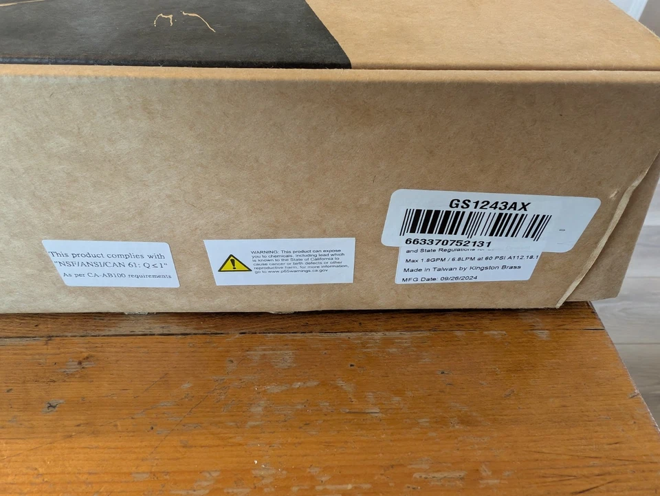 Kingston Latón GS1243.AX Heritage 1,8 GPM Montado en la Pared Ampliamente Extendido - Latón Foto 2 de 3